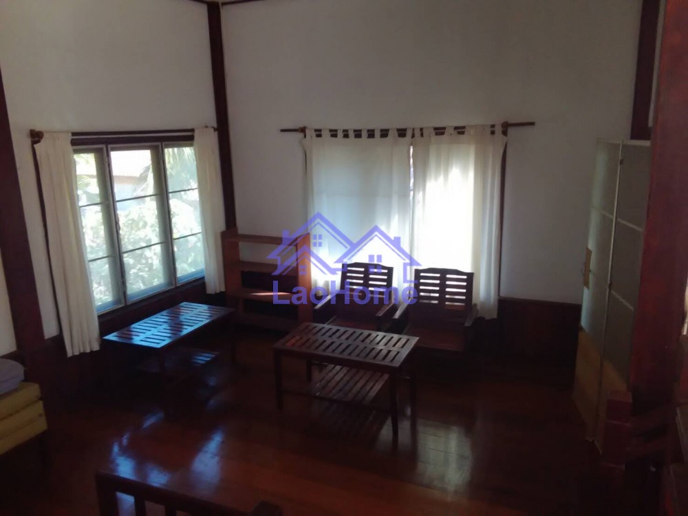 ID: 699 - Good two story lao style home