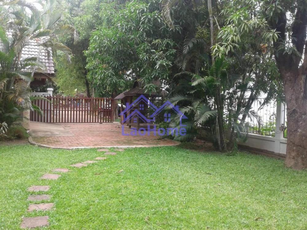 ID: 774 - Family house for rent close Mekong River 