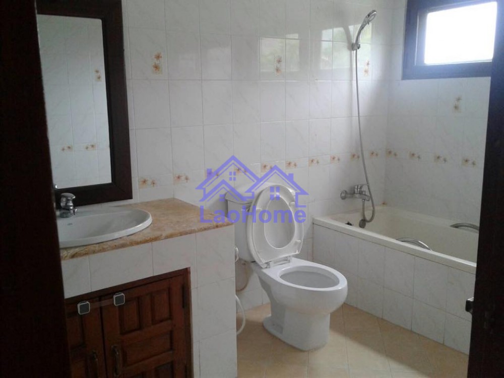 ID: 774 - Family house for rent close Mekong River 