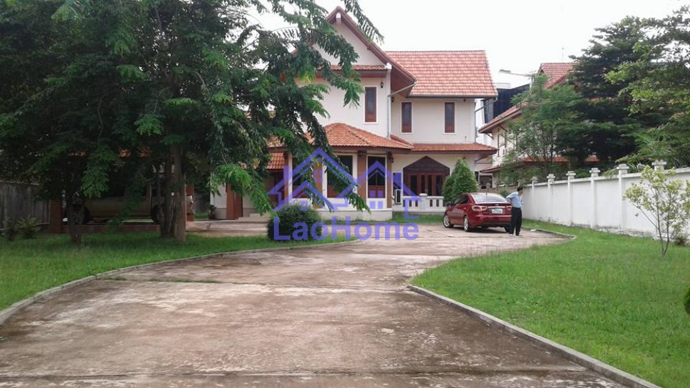 Lovely fully furnished quality house