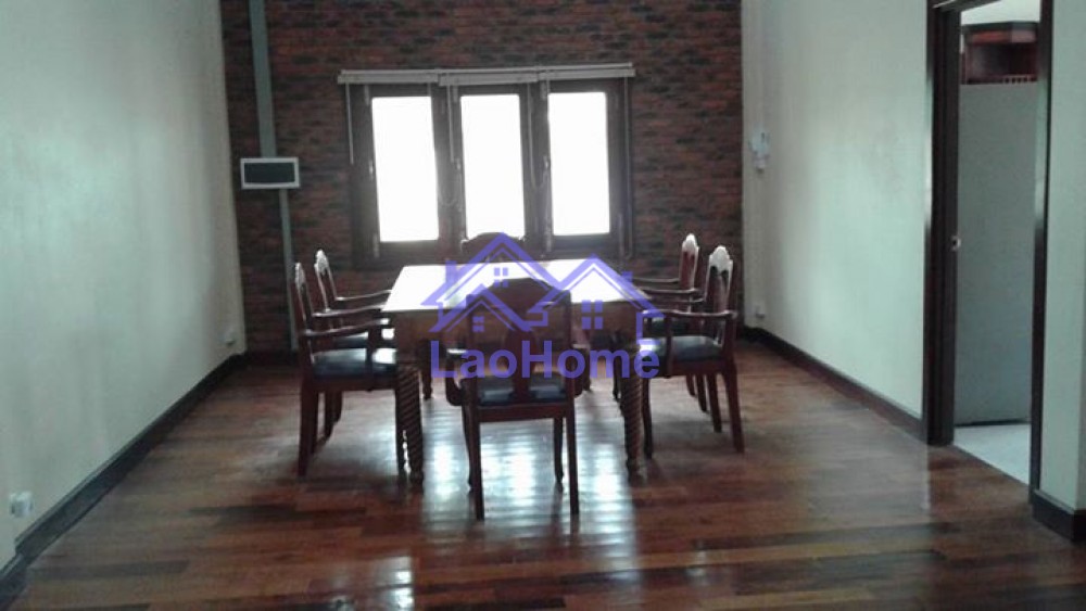 ID: 828 - Nicely furnished 3 bedroom house