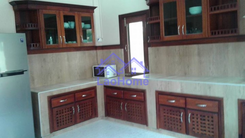 ID: 828 - Nicely furnished 3 bedroom house