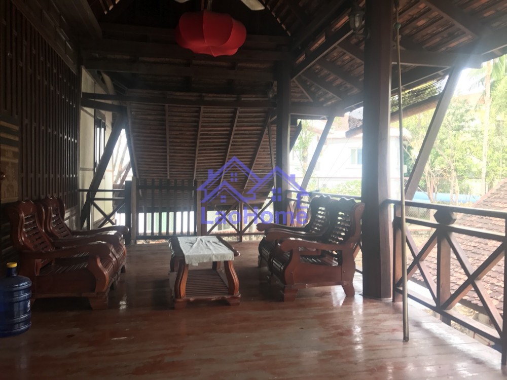 ID: 910 - House for rent lao style