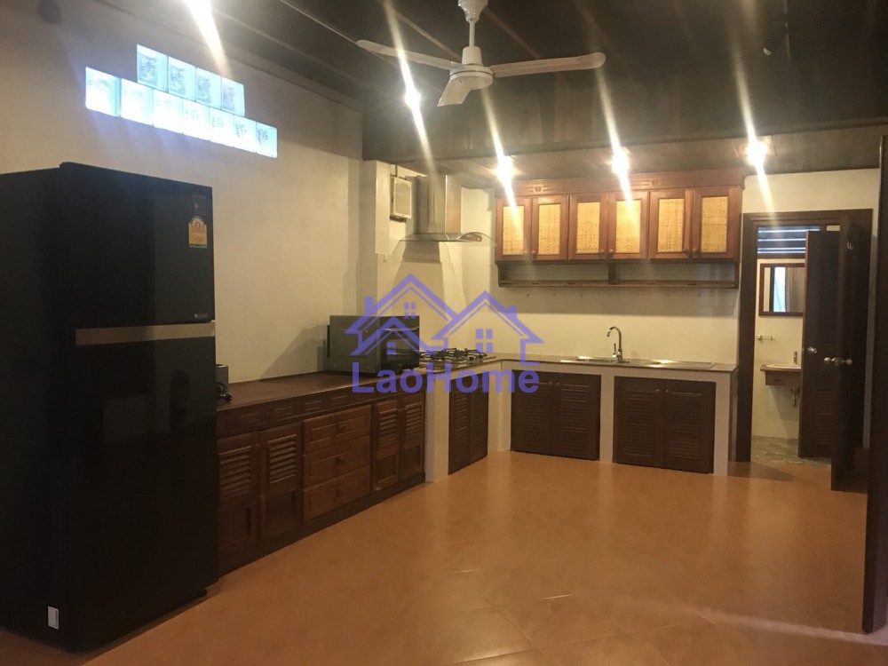 ID: 910 - House for rent lao style