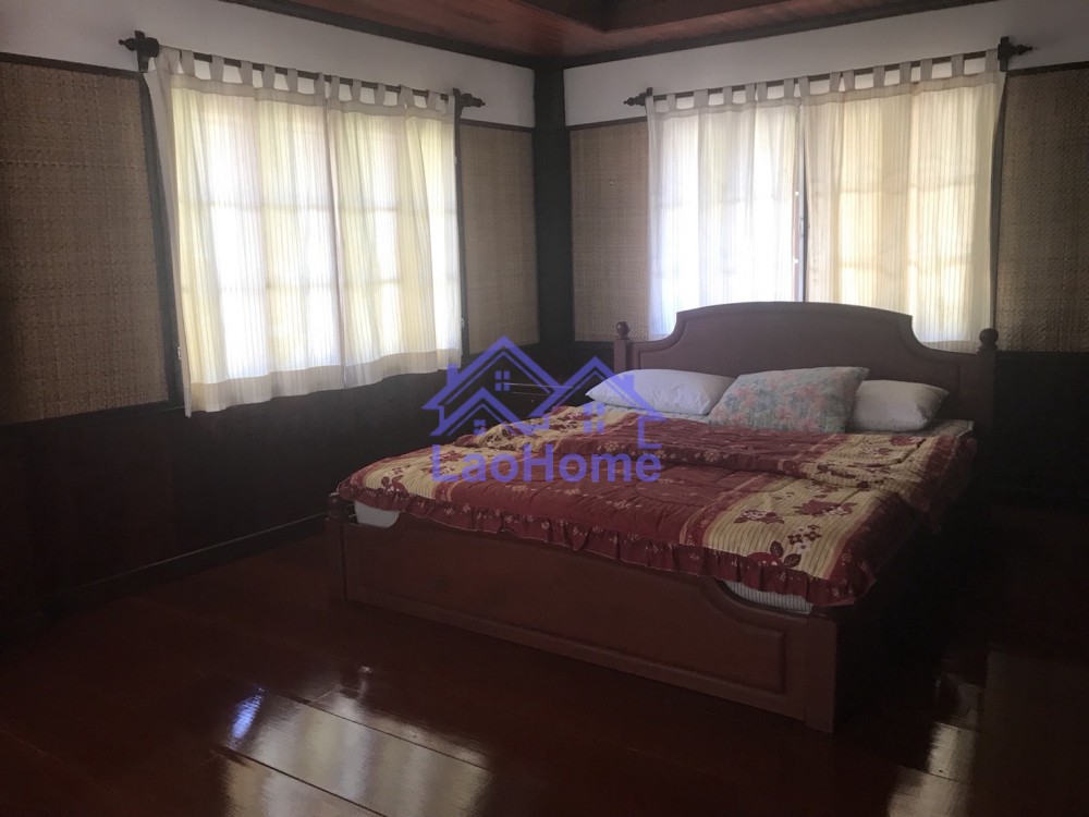 ID: 986 - House for rent lao style