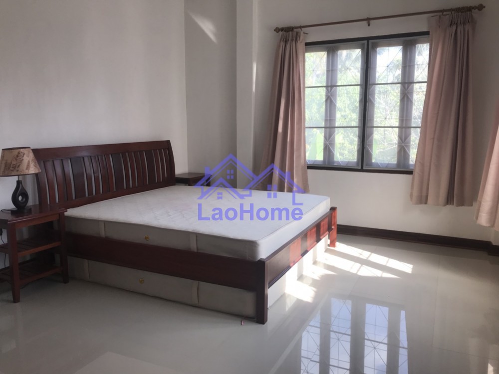 ID: 989 - House for rent modern lao style