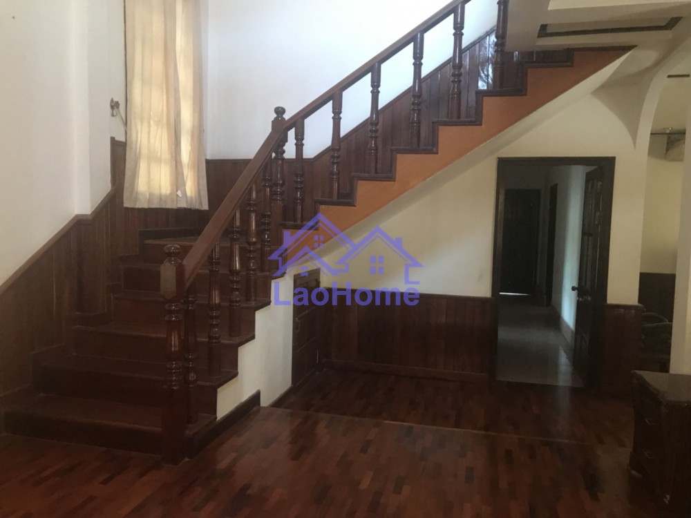 ID: 993 - house for rent with garden