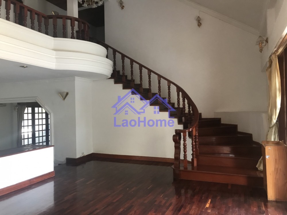 ID: 1002 - ็house for sale with large garden