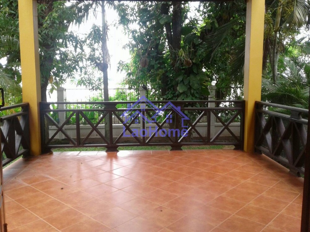 ID: 1012 - house for rent with garden