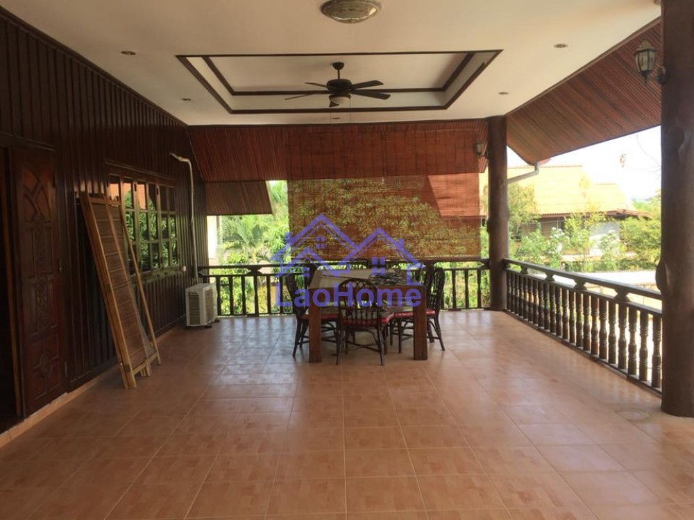 ID: 1037 - House for rent lao style and large garden