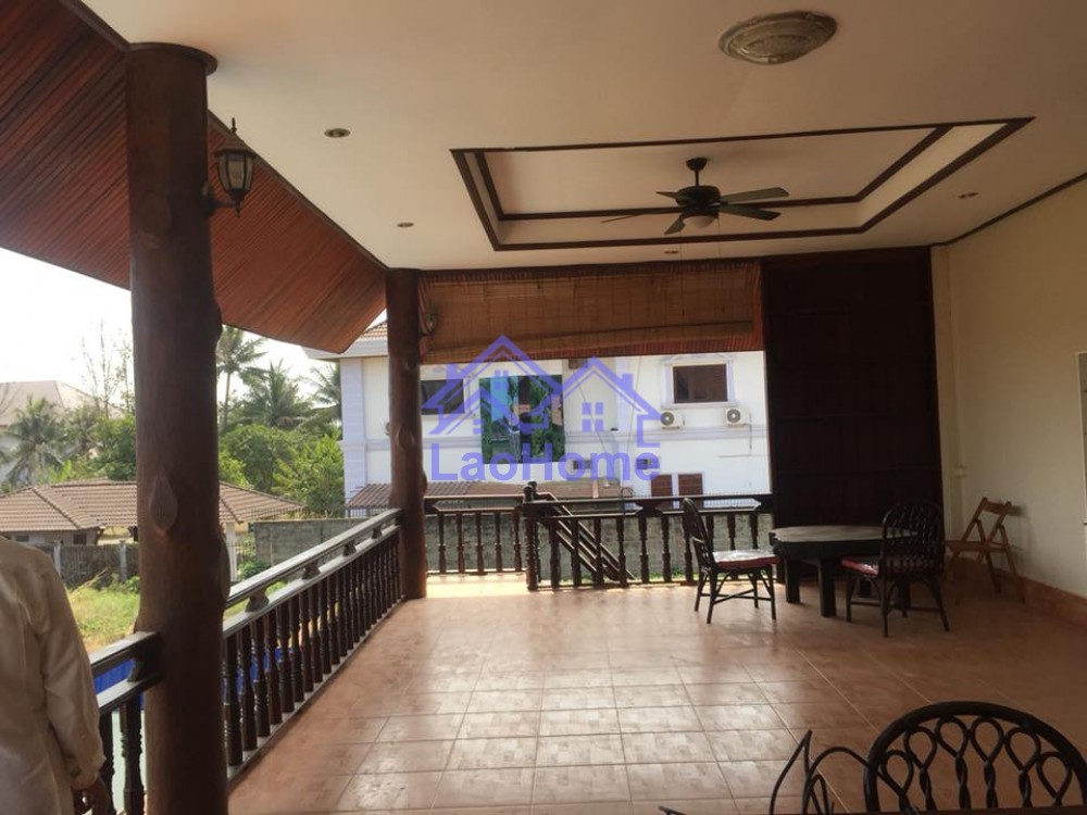 ID: 1037 - House for rent lao style and large garden