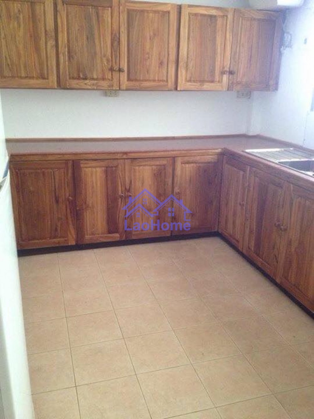 ID: 1045 - house for rent with garden