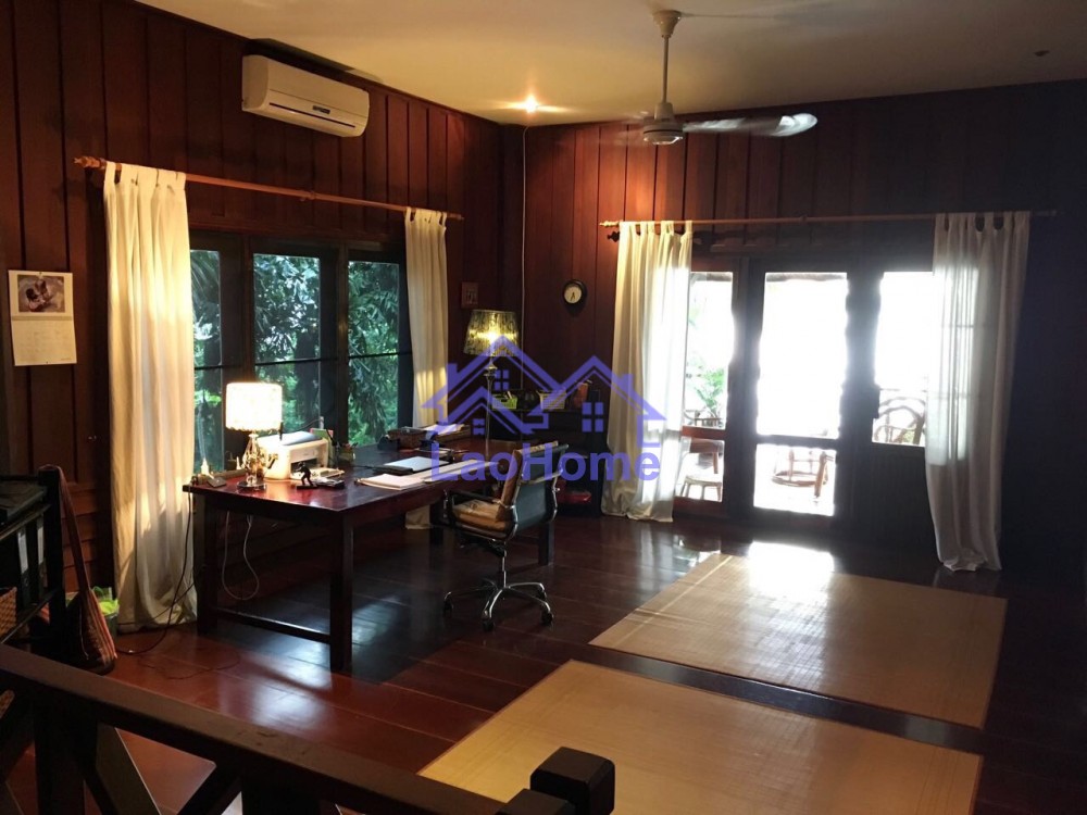 ID: 1058 - House for rent lao style with garden