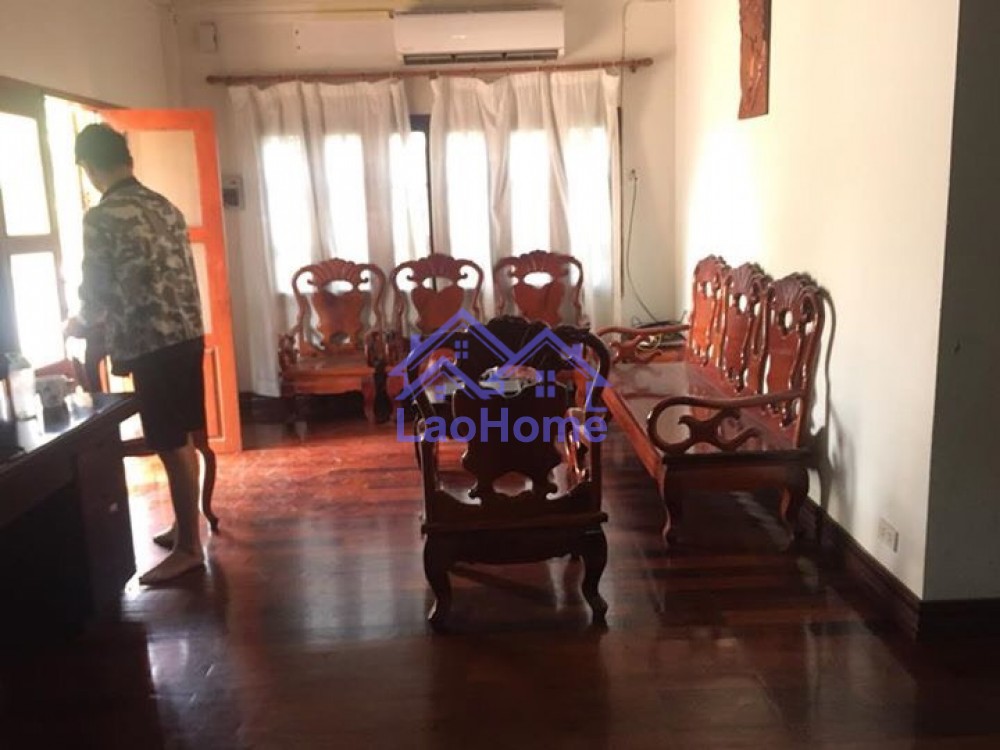 ID: 1084 - House for rent lao style with garden