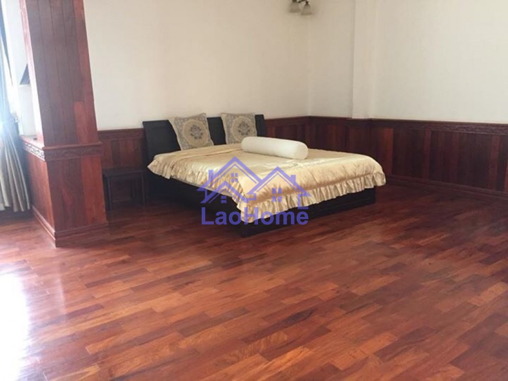 ID: 1084 - House for rent lao style with garden