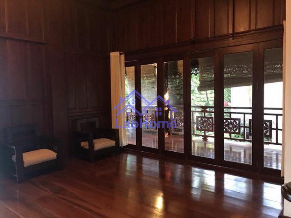 ID: 1087 - House for rent lao style with garden