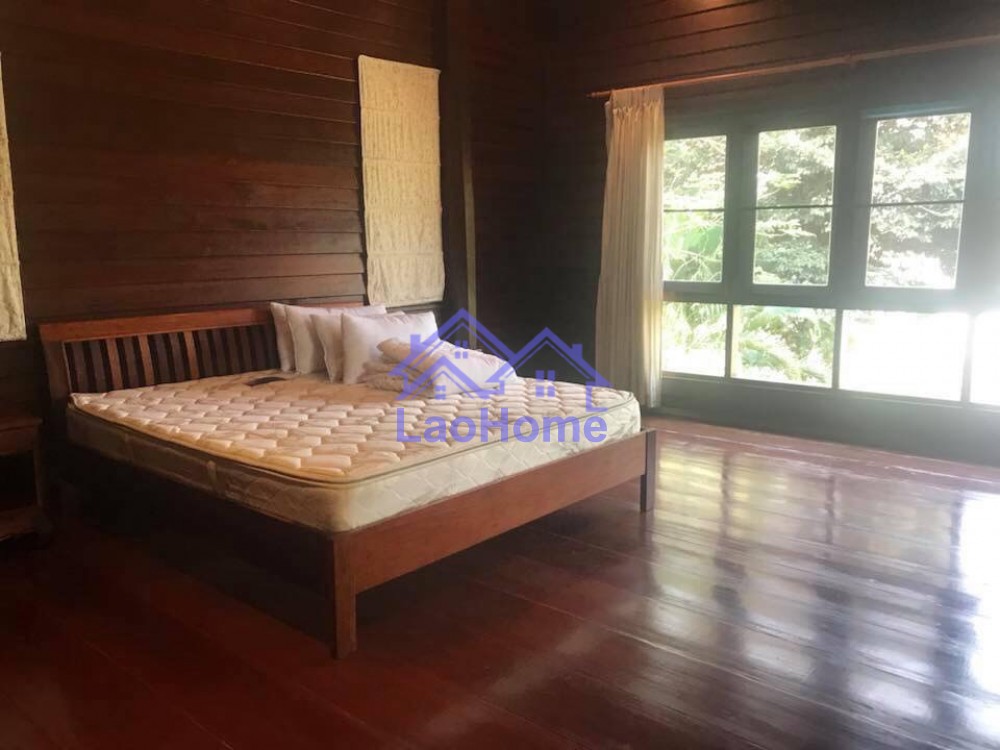 ID: 1087 - House for rent lao style with garden