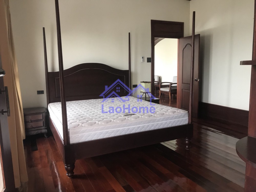 ID: 1091 - House for sale modern lao style with garden and close Mekong river good view