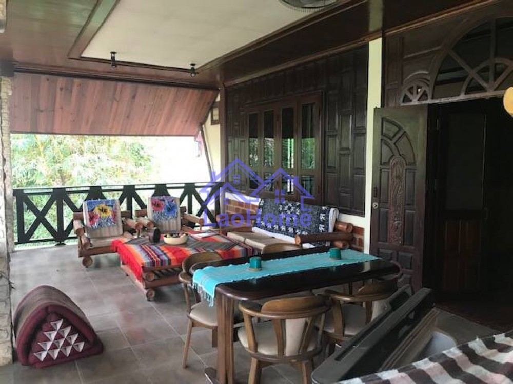 ID: 1092 - House for rent lao style with garden