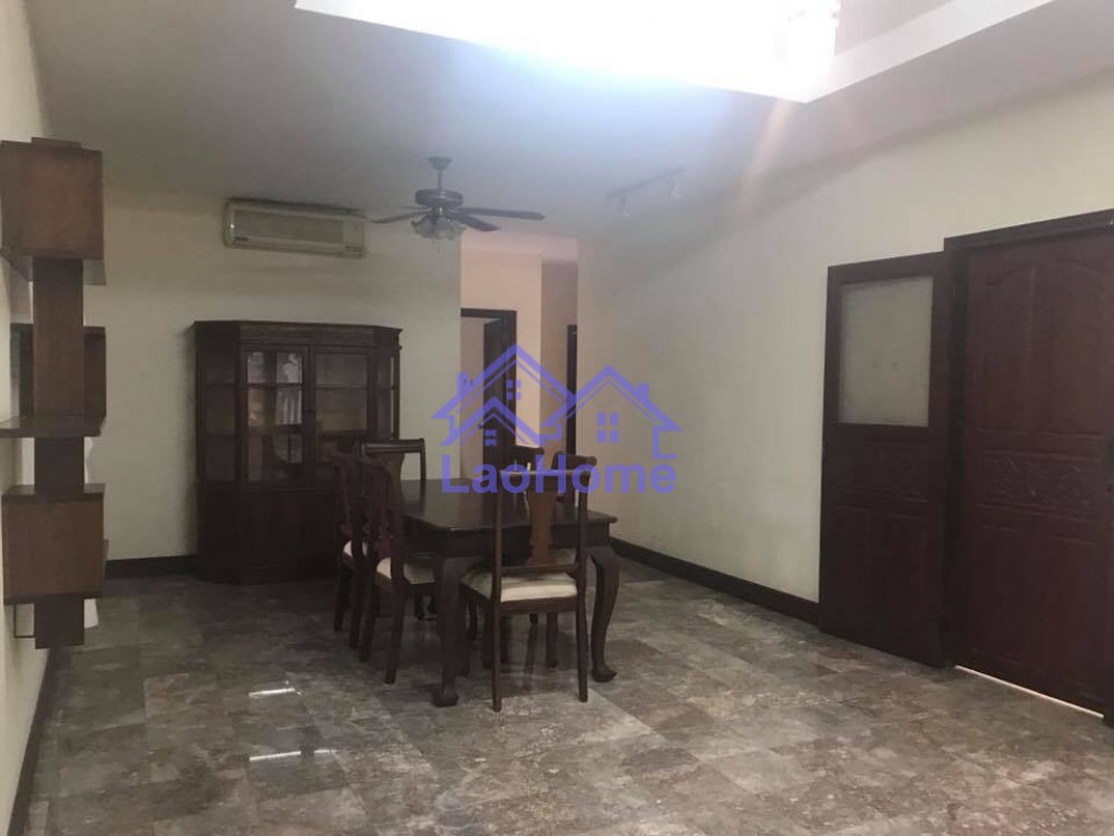 ID: 1093 - House for rent lao style with garden