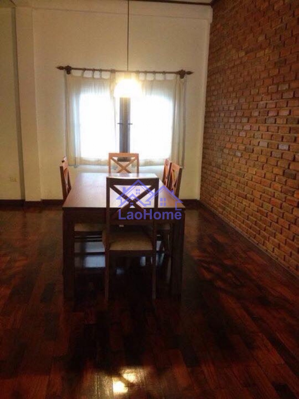 ID: 1103 - House for rent lao style