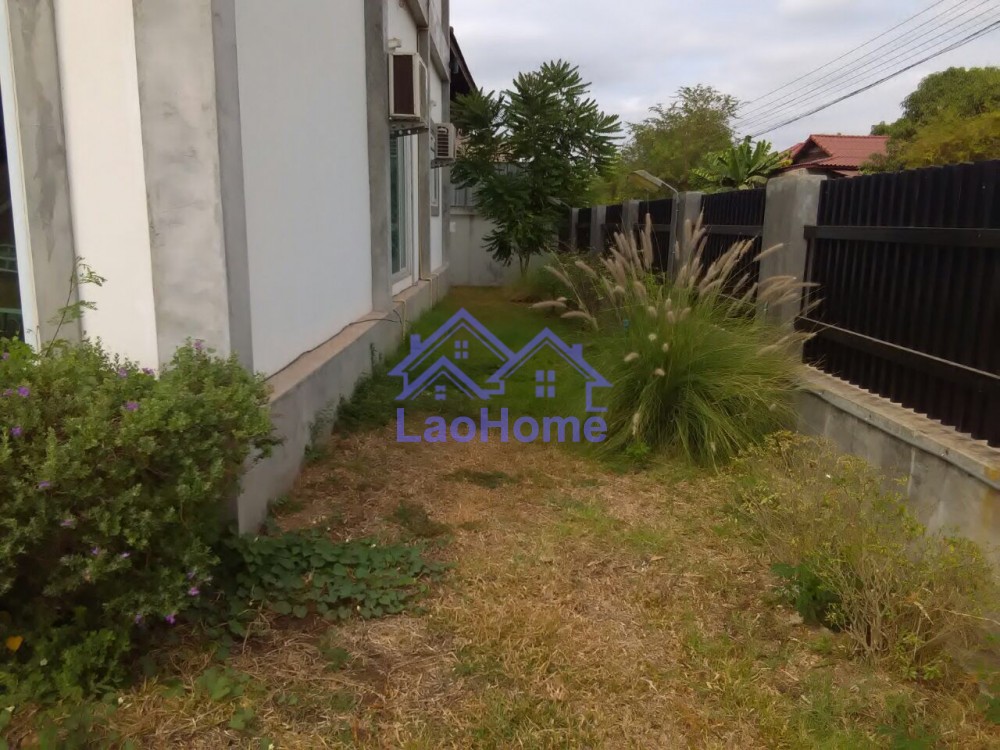 ID: 1105 - Modern house for rent with garden