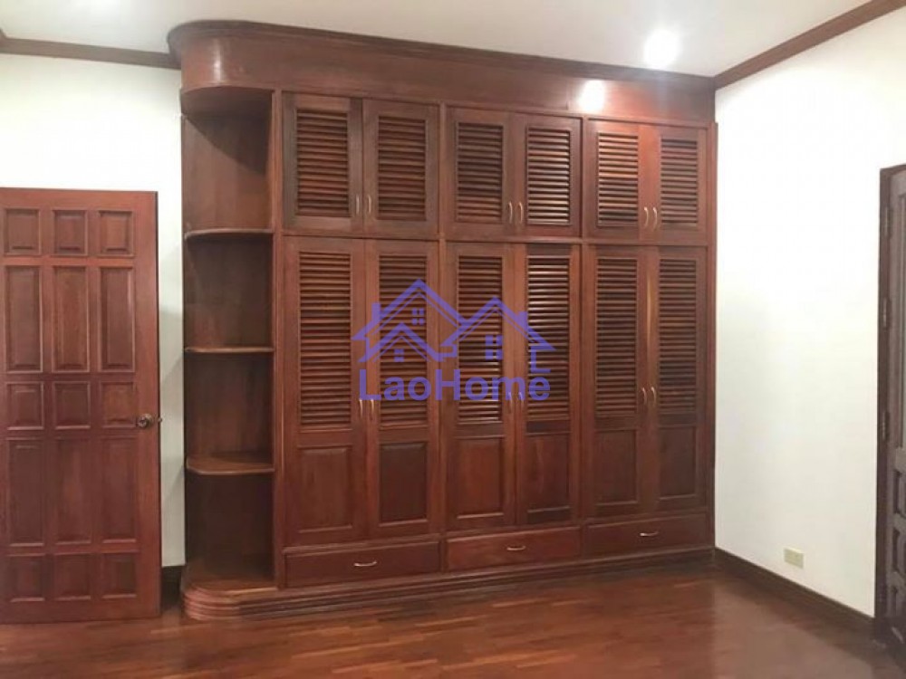 ID: 1109 - House for rent modern lao style with large garden 