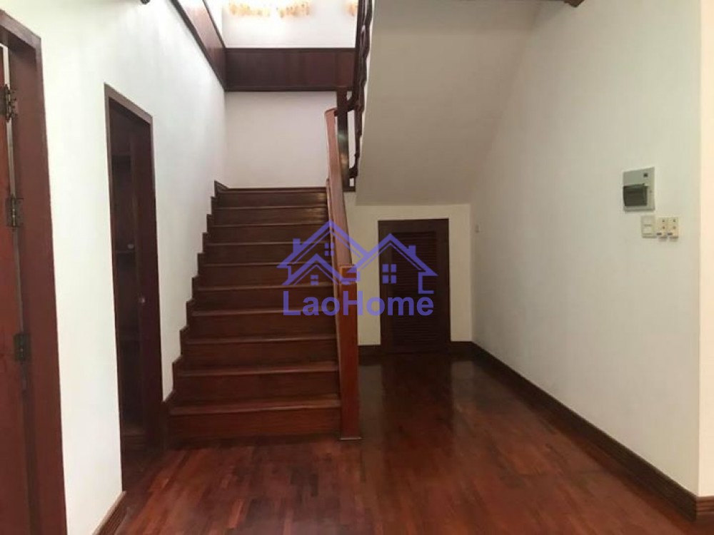 ID: 1109 - House for rent modern lao style with large garden 