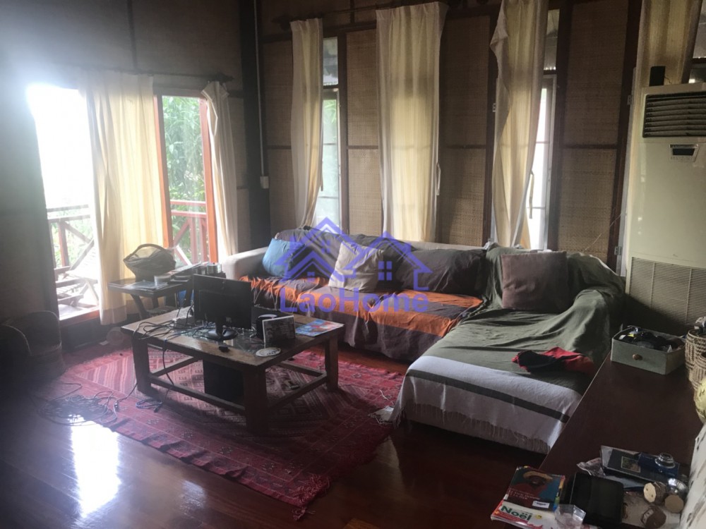 ID: 1128 - House for rent lao style with garden