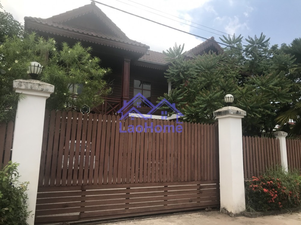 ID: 1128 - House for rent lao style with garden