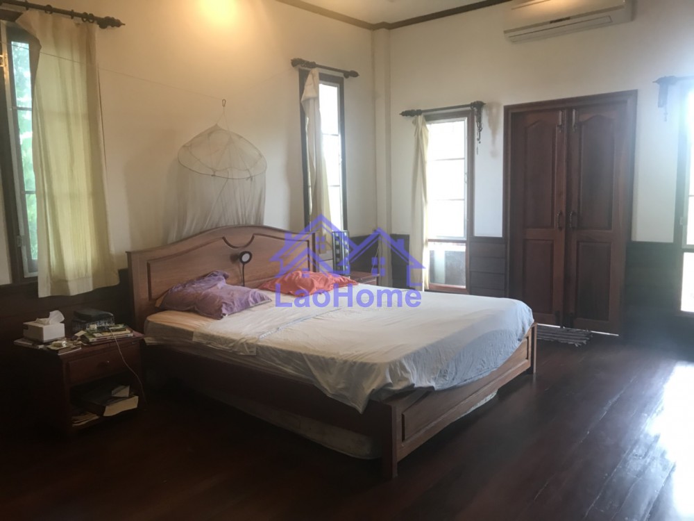 ID: 1128 - House for rent lao style with garden