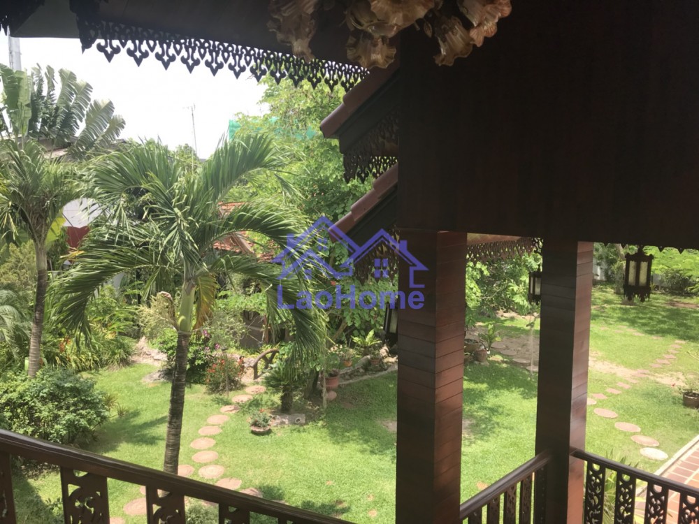 ID: 1141 - Big lao style house for rent with larg garden