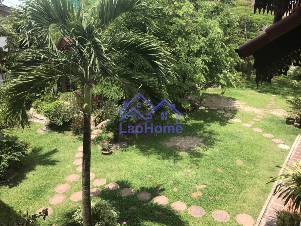 ID: 1141 - Big lao style house for rent with larg garden