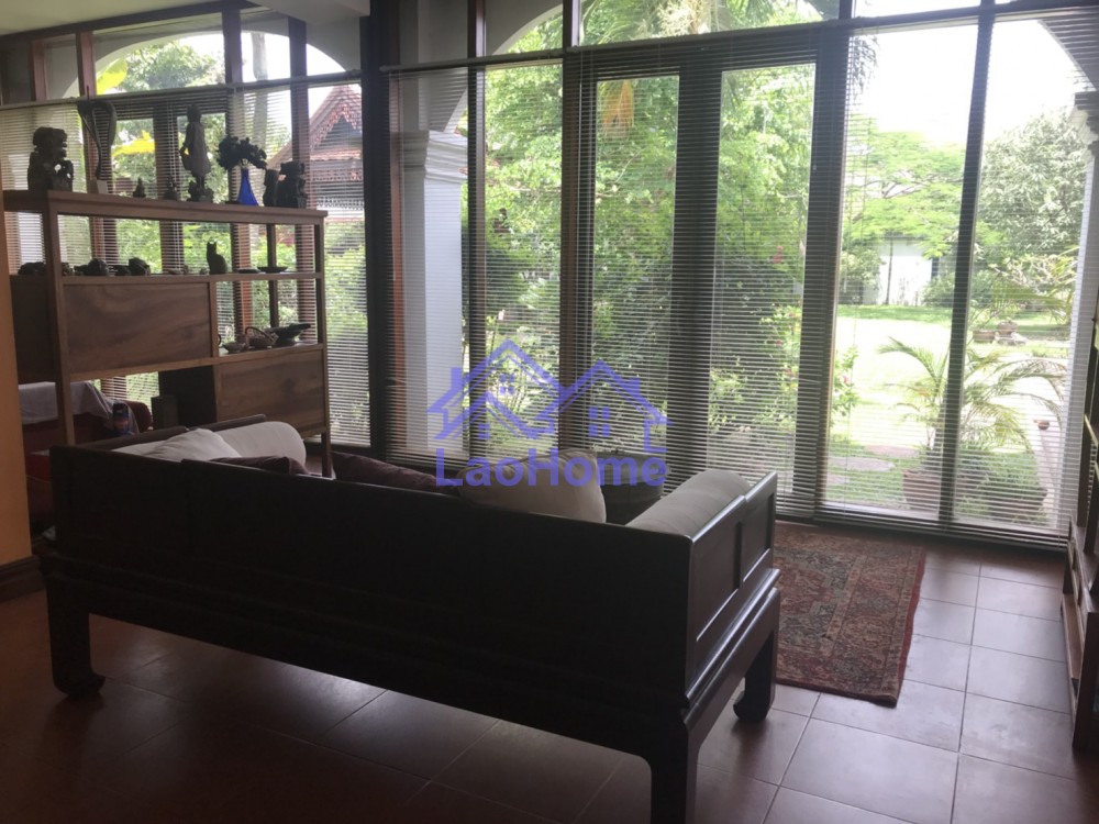 ID: 1141 - Big lao style house for rent with larg garden