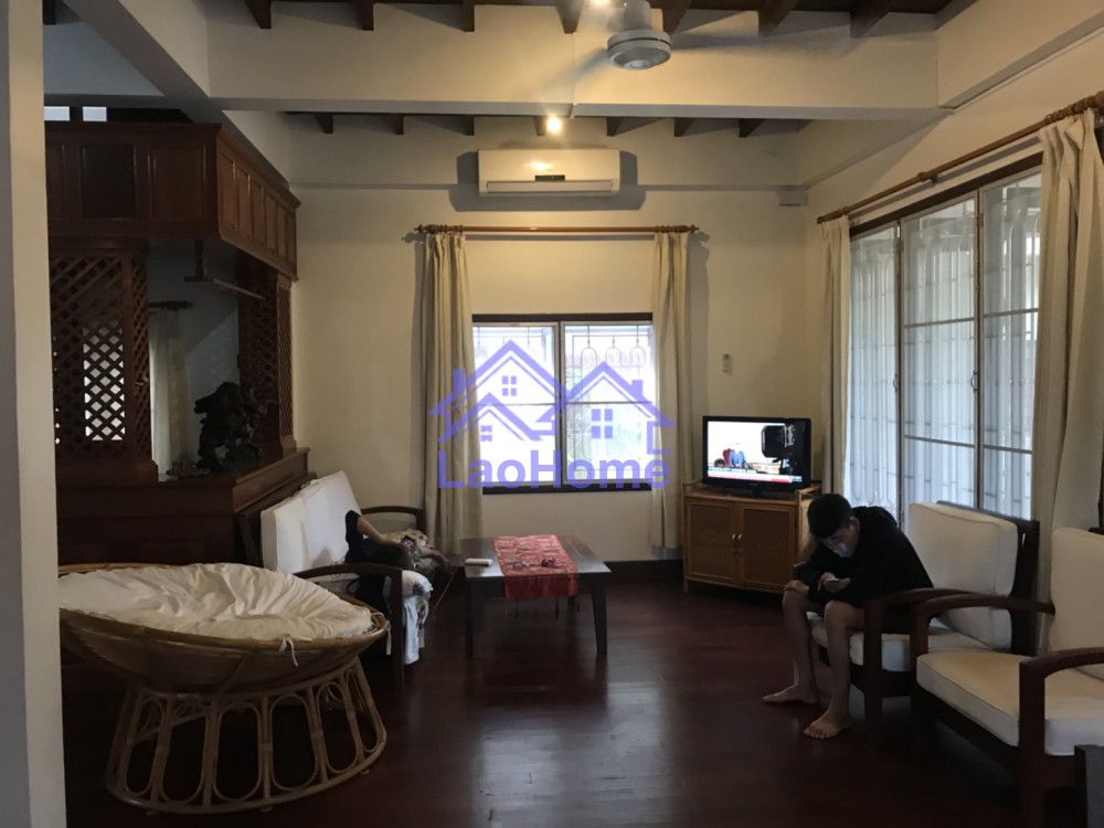 ID: 1158 - house for rent lao style with garden 