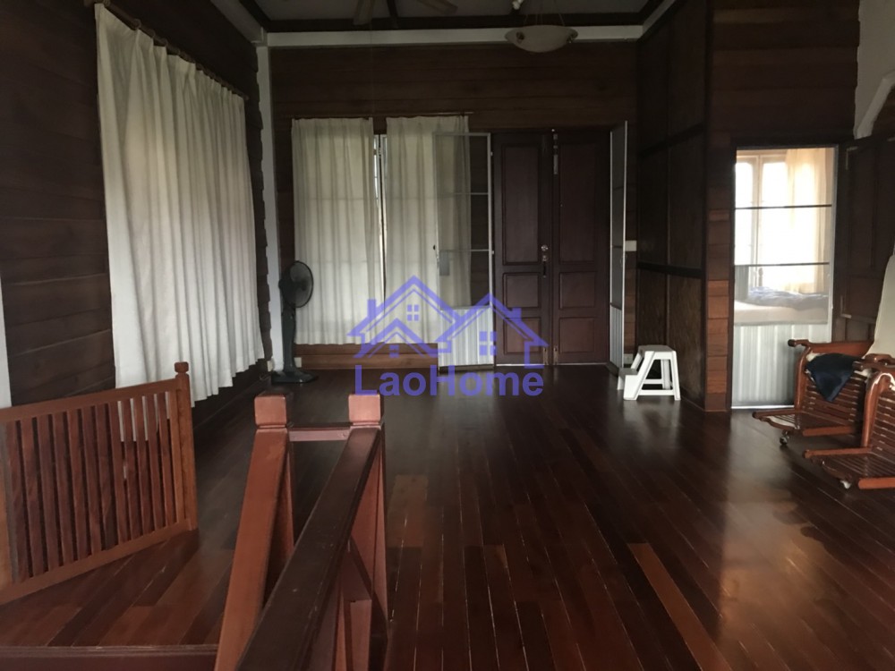 ID: 1158 - house for rent lao style with garden 