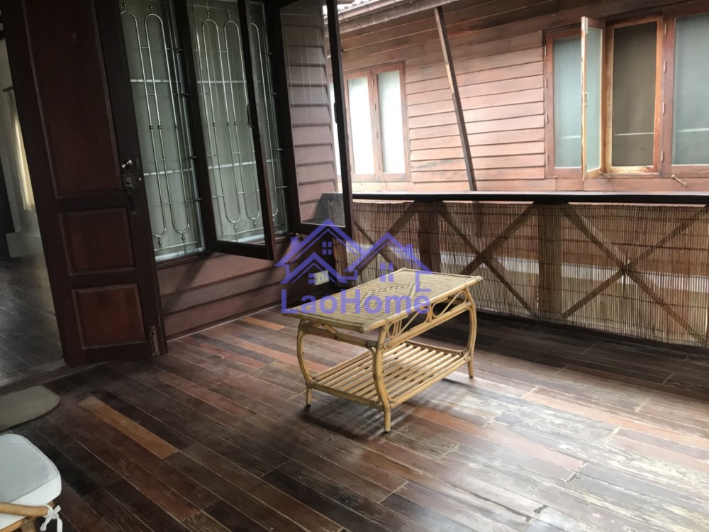 ID: 1158 - house for rent lao style with garden 