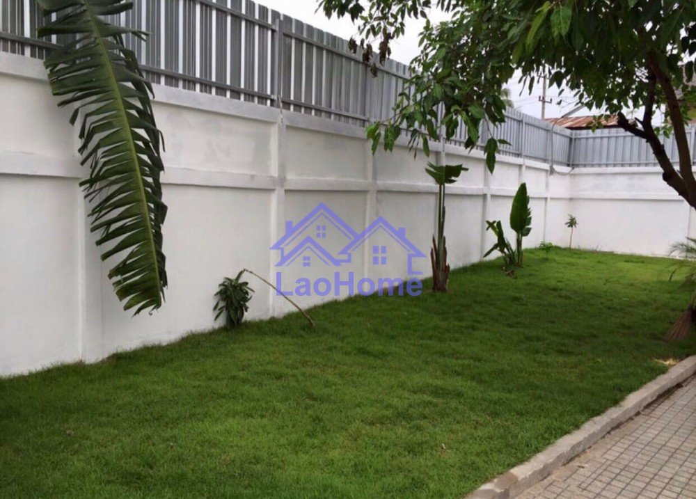 ID: 1165 - House for rent lao style with garden