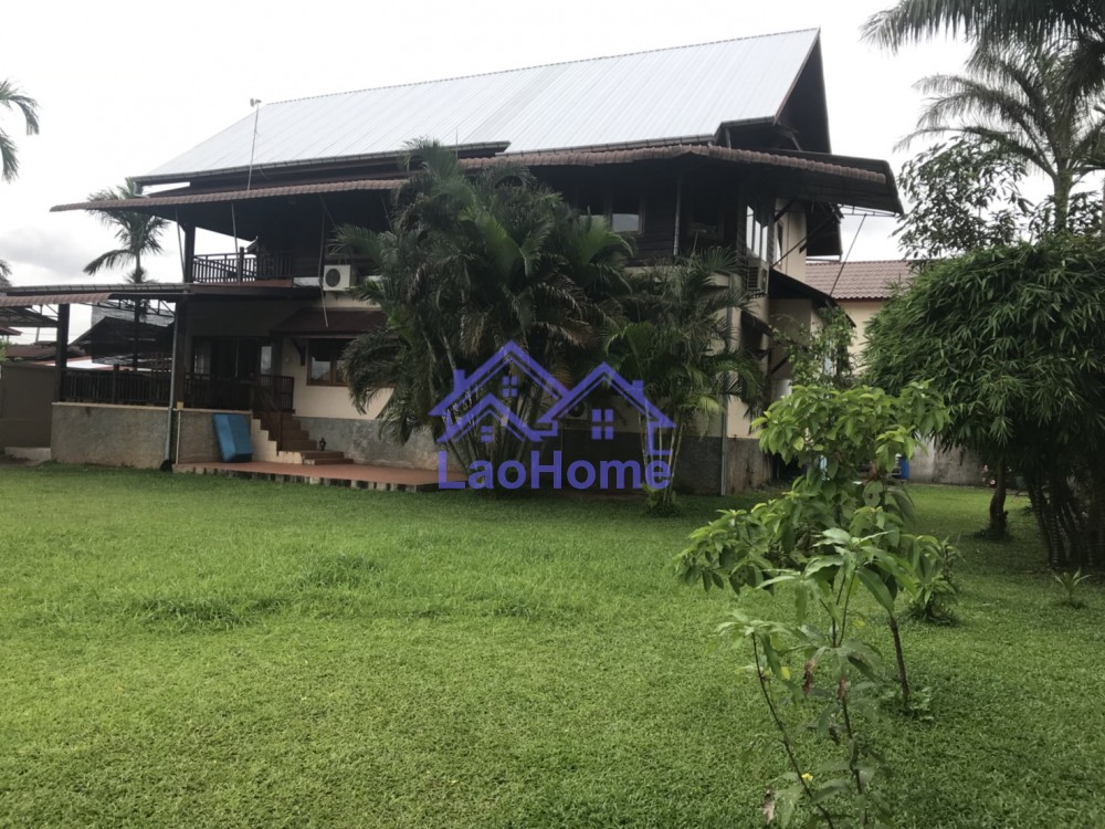 Modern Lao style house with large garden