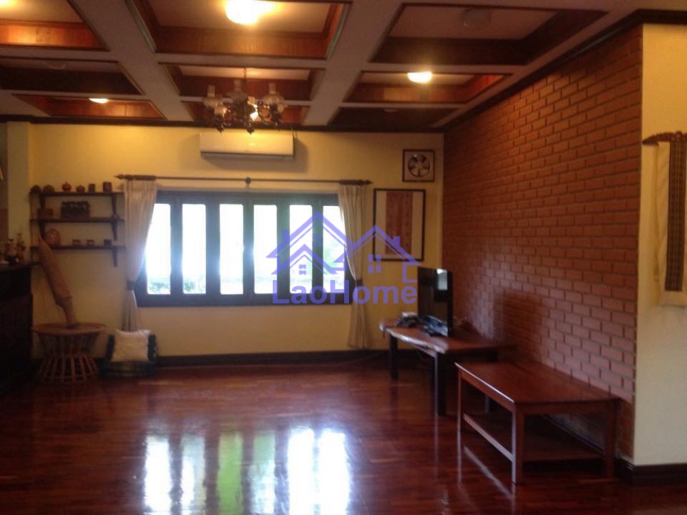 ID: 1171 - House for rent lao style with garden