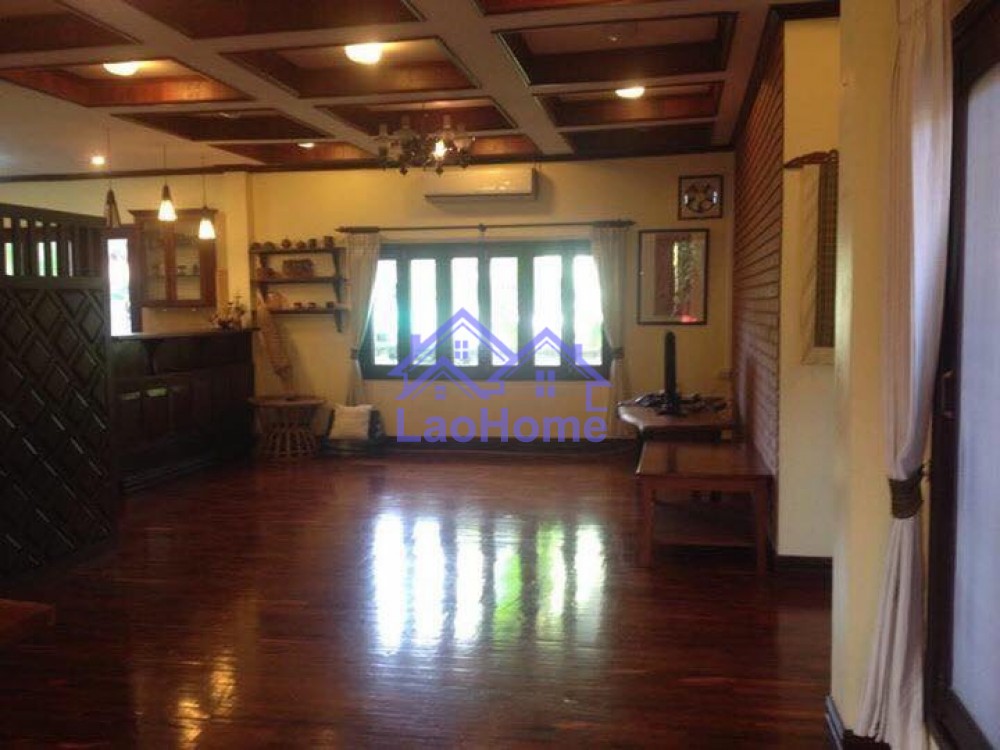 ID: 1171 - House for rent lao style with garden