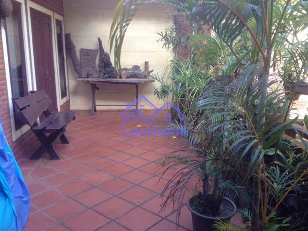 ID: 1171 - House for rent lao style with garden