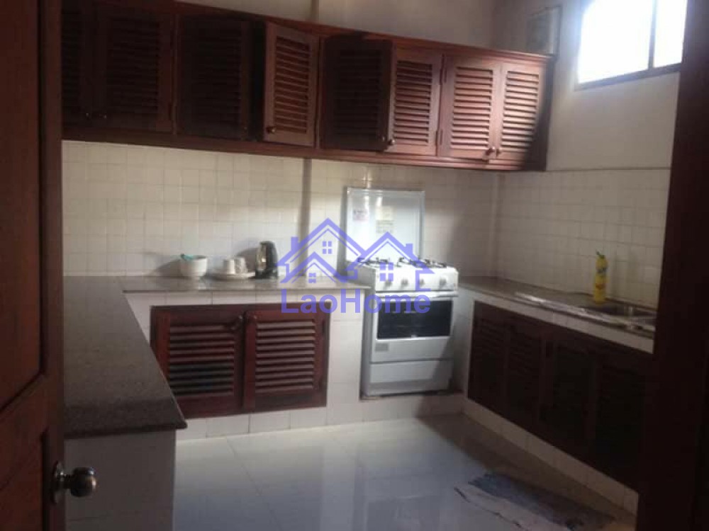 ID: 1174 - Modern house for rent with garden