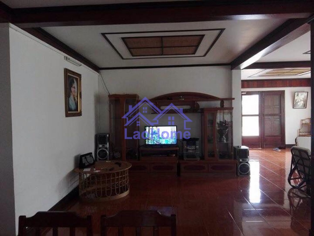 ID: 1182 - House for rent modern lao style with large garden 