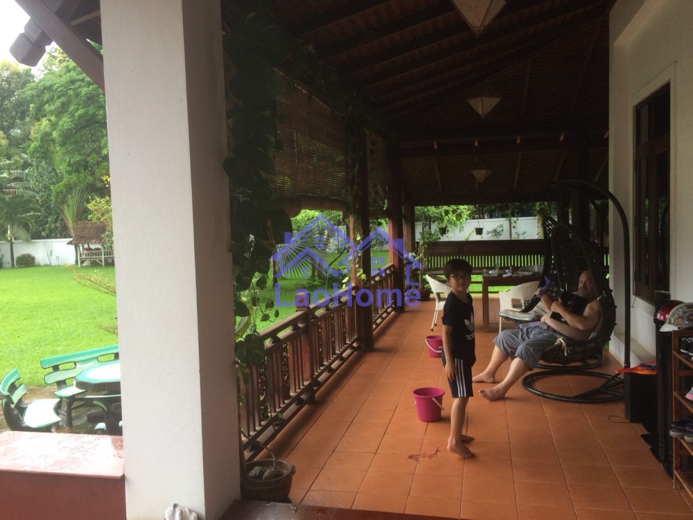 ID: 1184 - House for rent lao style and large garden