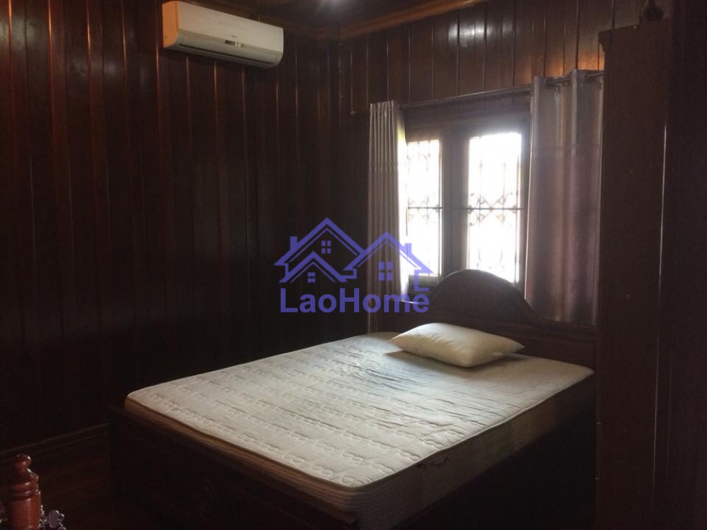 ID: 1186 - House for rent lao style and large garden