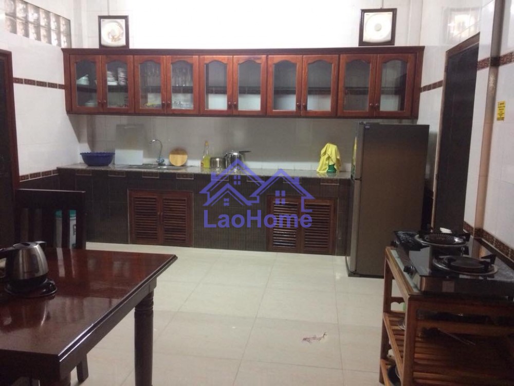 ID: 1186 - House for rent lao style and large garden