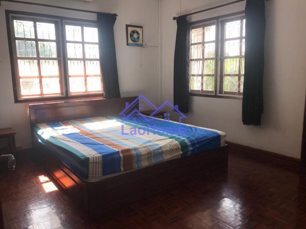 ID: 1191 - house for rent villa with large garden  