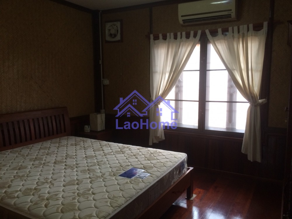 ID: 1192 - House for rent lao style with garden