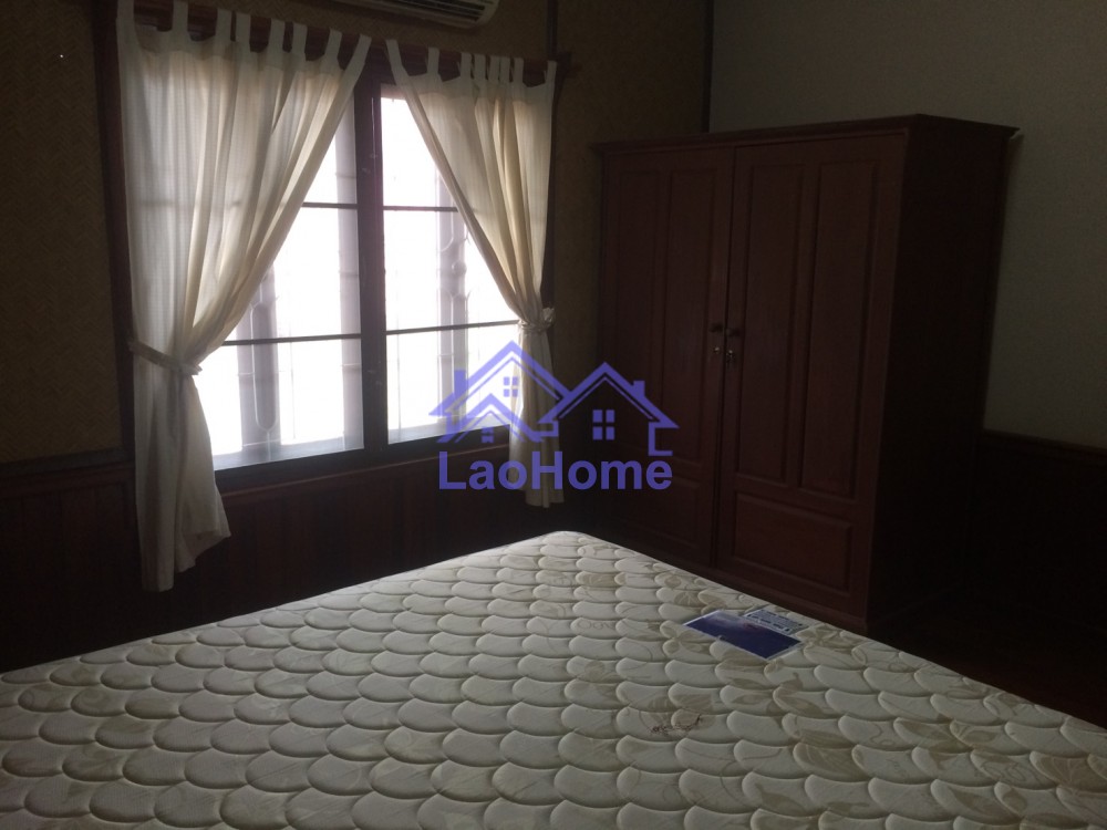 ID: 1192 - House for rent lao style with garden